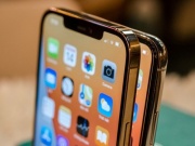 Thời trang Hi-tech - iPhone 12 vs iPhone XS Max: Chọn iPhone nào trong tầm giá dưới 9 triệu?