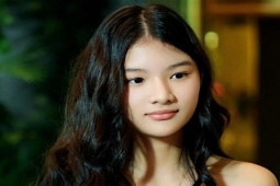 Thời trang - Con gái Trương Ngọc Ánh chuộng váy cúp, vóc dáng chuẩn "mỹ nhân tương lai"