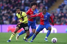 Video bóng đá Crystal Palace – Burnley: Thẻ đỏ tai hại, 11 phút 3 bàn (Ngoại hạng Anh)