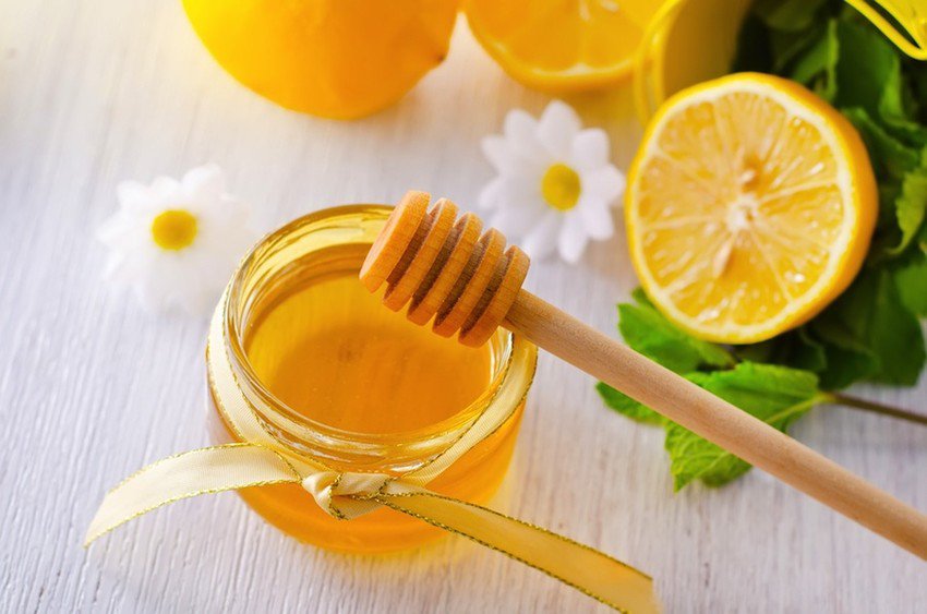 Người bệnh viêm loét dạ dày nên dùng thức ăn giảm tiết dịch vị giúp trung hòa acid trong dạ dày như mật ong.