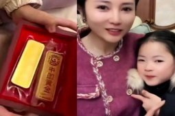 Phi thường - kỳ quặc - Bé trai mẫu giáo gây “chao đảo” mạng xã hội khi tặng bạn gái cùng lớp 2 thỏi vàng 100g