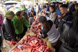 Tin tức trong ngày - “Nhà vô địch” tại lễ hội ở Vĩnh Phúc được xẻ thịt bán với giá khủng