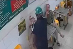 Pháp luật - Người đàn ông bị tưới xăng, phóng hỏa ở quán bia đã tử vong