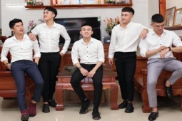 Bạn trẻ - Cuộc sống - Bố mẹ Nghệ An sinh 5 con trai, tậu 5 miếng đất cho các con "cắm dùi"