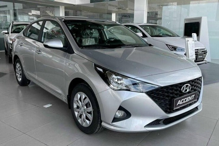 Một số đại lý Hyundai giảm giá mạnh xe Accent số VIN 2023 để dọn kho - 1