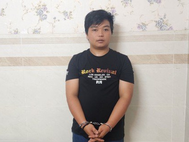 Pháp luật - Cướp điện thoại, xong bắt nạn nhân chở đi tìm cửa hàng để bán