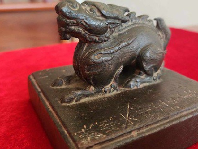 Tin tức trong ngày - Tận mắt chiêm ngưỡng bảo vật quốc gia hơn 500 tuổi ở Quảng Bình