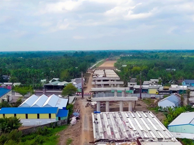 Tin tức trong ngày - 3 lý do khiến cao tốc Cần Thơ - Cà Mau chậm so với kế hoạch