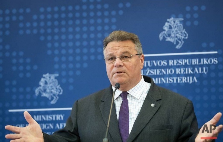 Đại sứ Lithuania tại Thụy Điển Linas Linkevicius cảnh báo rằng phương Tây khả năng sẽ vô hiệu hoá Kaliningrad nếu Nga đe doạ an ninh NATO. Ảnh: AP