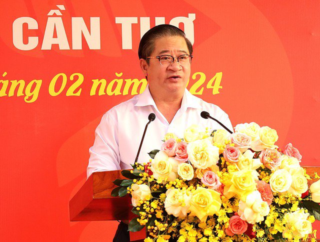 Ông Trần Việt Trường phát biểu tại lễ ra mắt Trung tâm