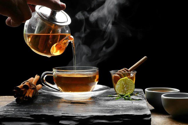 Thói quen uống trà đem lại nhiều tác dụng tốt cho sức khỏe - Ảnh minh họa từ Internet