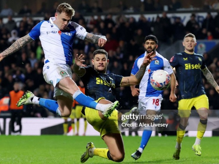 Kết quả bóng đá Blackburn - Newcastle: Ác mộng luân lưu, người hùng thành tội đồ (FA Cup)