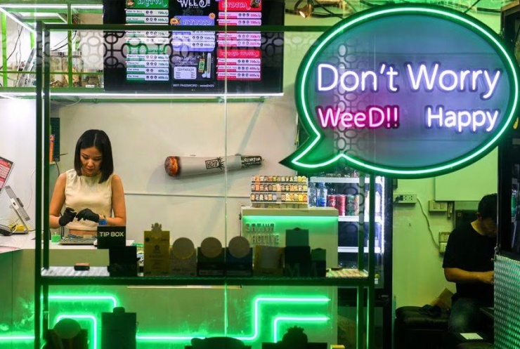 Một cửa hàng cần sa ở thủ đô Bangkok (Thái Lan). Ảnh: REUTERS