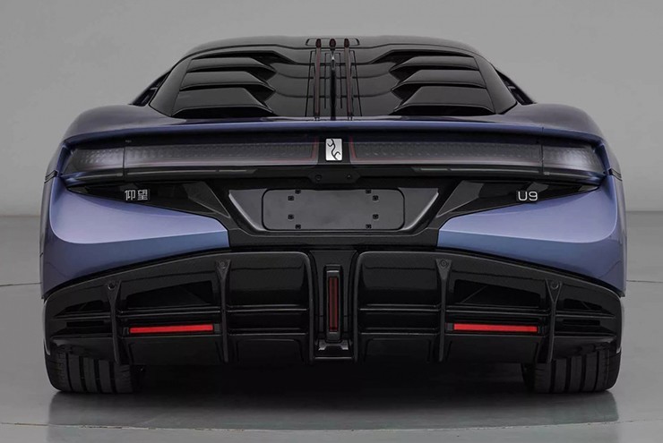 Xe điện BYD Yang Wang U9 gây sốc với thiết kế hao hao siêu xe Lamborghini