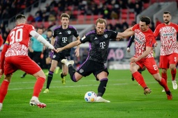 Video bóng đá Freiburg - Bayern Munich: Mãn nhãn 4 siêu phẩm, rượt đuổi kịch tính (Bundesliga)