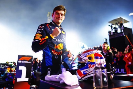 Đua xe F1, Bahrain GP: Verstappen ghi danh lịch sử, Red Bull thắng tuyệt đối