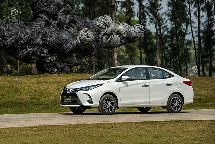 Đánh giá Toyota Vios: Sedan “quốc dân” có thêm mức giá ưu đãi mới - 4