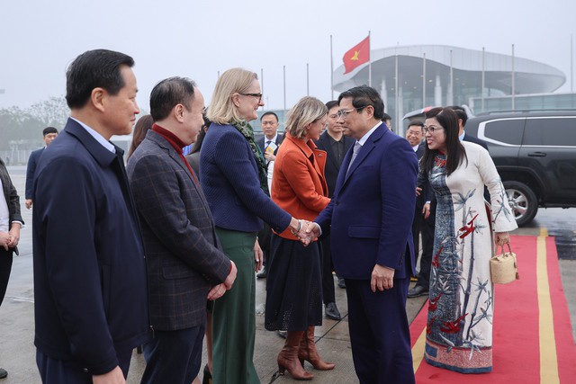 Lễ tiễn Thủ tướng Phạm Minh Chính và Phu nhân tại Sân bay quốc tế Nội Bài (Hà Nội). Ảnh: Nhật Bắc