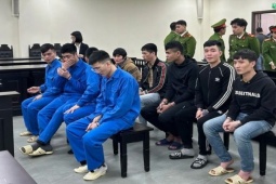 Pháp luật - 2 cựu cán bộ công an rủ nhau đến khách sạn để "bay lắc"