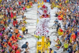 Du lịch - 4 địa điểm đón tết Trung thu lớn ở Việt Nam ai cũng nên đến ít nhất một lần trong đời