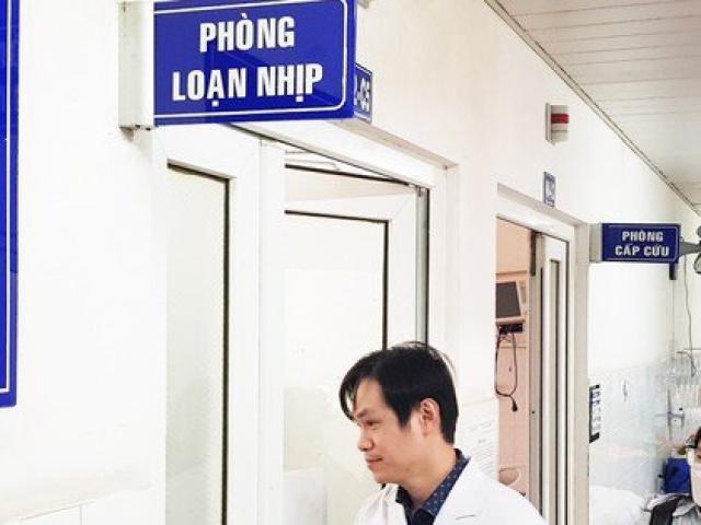Sức khỏe đời sống - Cấp cứu thành công nữ sinh đột tử khi đang tập văn nghệ tại trường