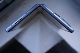 Thời trang Hi-tech - Đây sẽ là “quái vật” smartphone màn hình gập đáng gờm từ Vivo