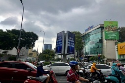 Tin tức trong ngày - TP HCM hầu như không nắng từ sớm đến trưa, liệu sắp có mưa giải nhiệt?