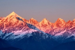 Media - Dãy núi dài nhất trên Trái Đất nằm ở đâu?