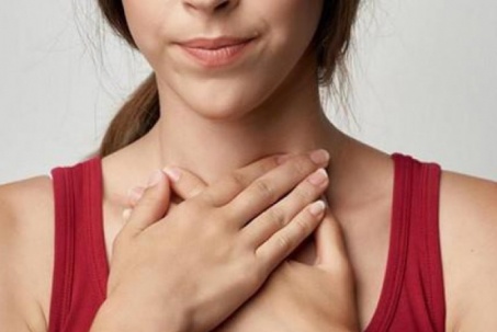 Thực phẩm có thể gây ung thư vòm họng "nhanh khủng khiếp", thèm đến...