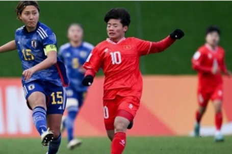 Thủ môn của Việt Nam vào lưới nhặt bóng 10 lần trước các chân sút Nhật