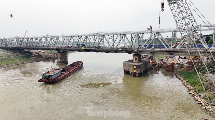 Cầu Đuống mới ra sao sau hơn 8 tháng khởi công xây dựng? - 6