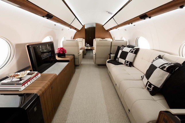 Khoang nội thất sang trọng của Gulfstream G650ER. Ảnh: Gulfstream.com