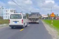Tin tức trong ngày - Tài xế không nhường đường cho xe cấp cứu bị phạt 7 triệu