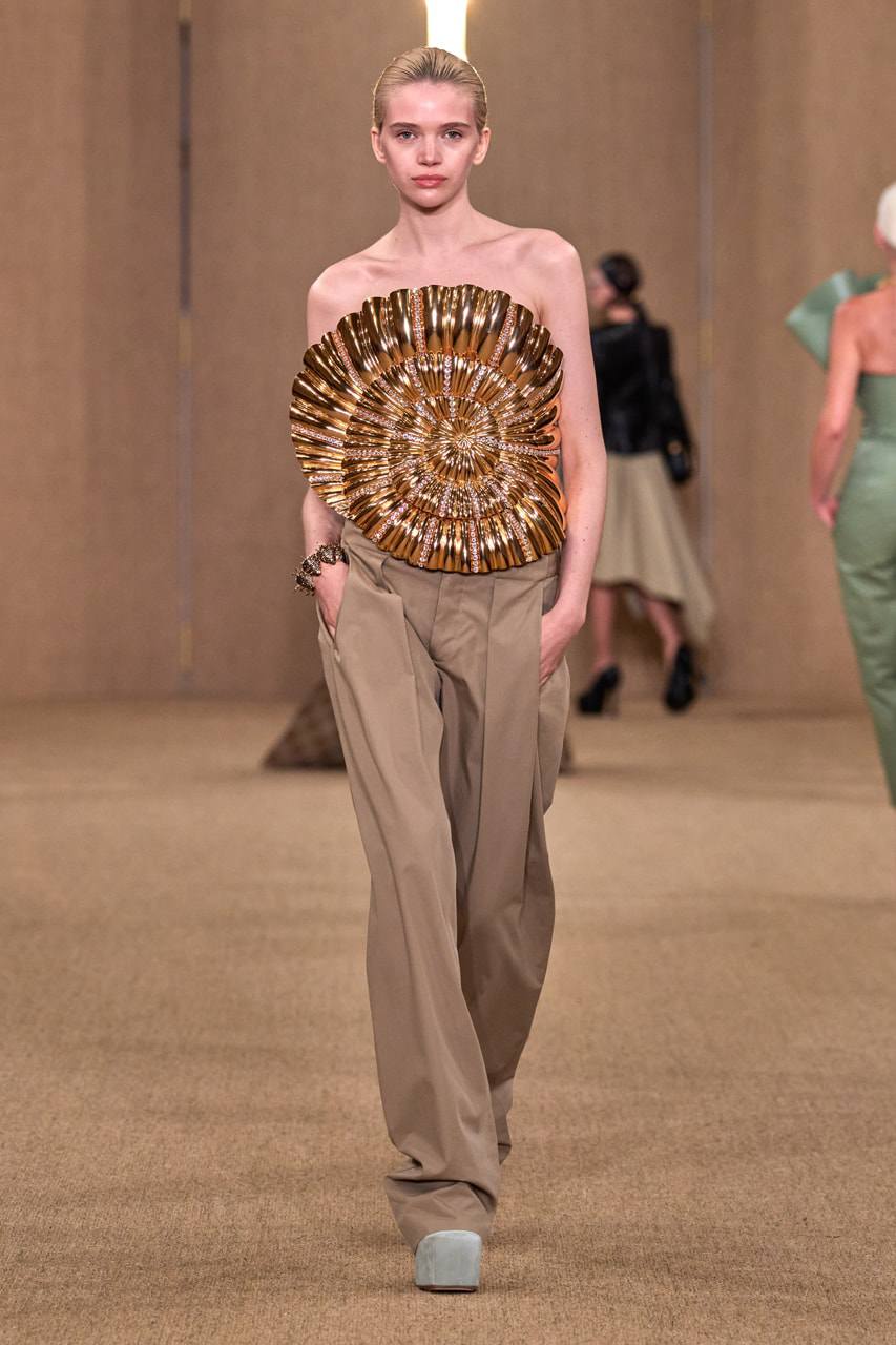 Trái cây thành ý tưởng sáng tạo cho bộ sưu tập phù phiếm của Balmain - 6