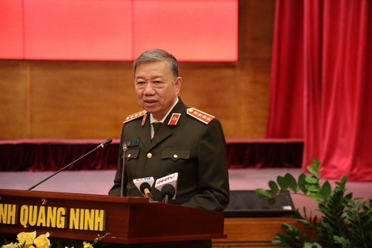 Đại tướng Tô Lâm, Bộ trưởng Bộ Công an, phát biểu tại buổi làm việc. Ảnh: ĐH