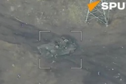 Thế giới - Nga công bố video xe tăng T-72B3 bắn cháy M1 Abrams bằng một phát đạn gần Avdiivka