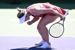 Thể thao - Fan tennis phản ứng dữ dội khi Simona Halep thoát án phạt doping