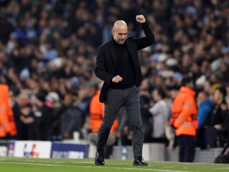 Man City vào tứ kết Cúp C1: HLV Guardiola tự hào, đối thủ thán phục