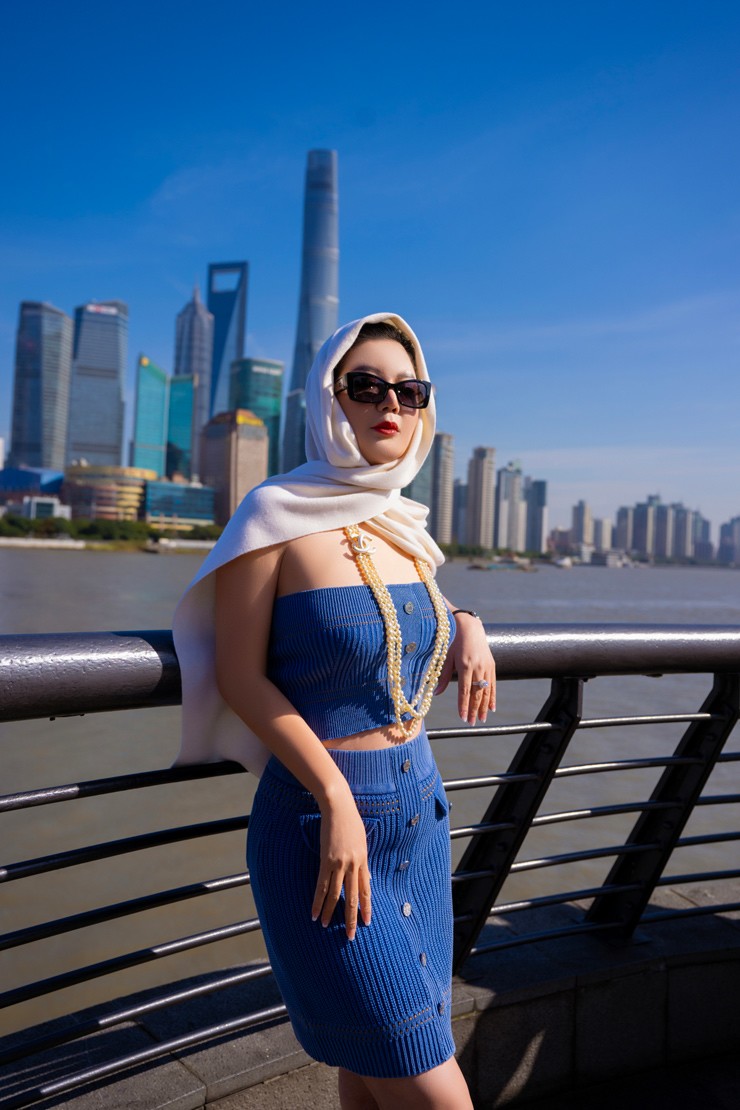 “Nữ hoàng phòng trà Hà Nội” khoe sắc vóc tại Thượng Hải, hé lộ kế hoạch táo bạo trong năm 2024 - 3