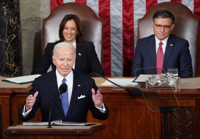Tổng thống Biden đọc thông điệp liên bang tại Quốc hội. Ảnh: Reuters