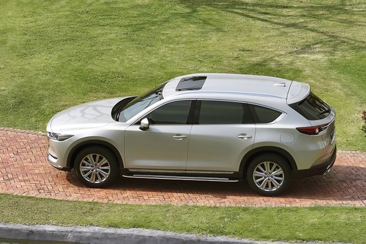 Ngắm Mazda CX-8 giá từ 949 triệu đồng: Xe dành cho gia đình đông người - 11