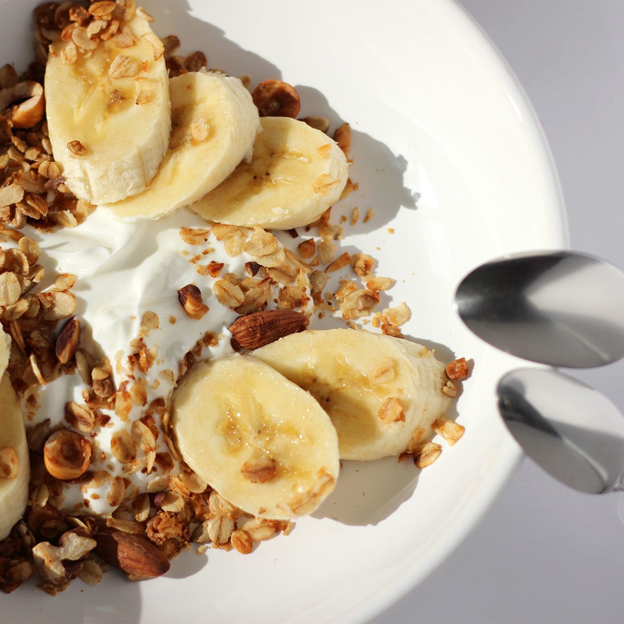 Kết hợp 3 món dễ kiếm này giúp bạn có giấc ngủ ngon - 1