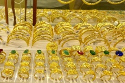 Kinh doanh - Giá vàng hôm nay 9/3: Tăng "miệt mài", liên tiếp lập đỉnh mới