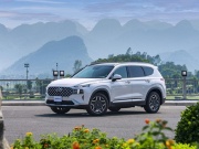 Tin tức ô tô - Giá xe Hyundai Santa Fe niêm yết và lăn bánh tháng 3/2024