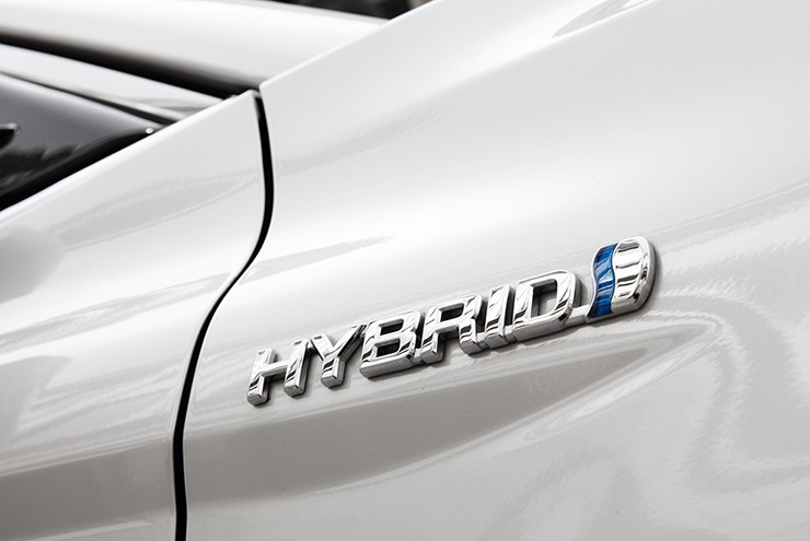 Toyota Camry bản Hybrid giá 1,5 tỷ đồng tiết kiệm nhiên liệu như thế nào? - 12
