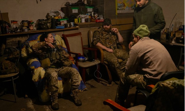 Witch định ở lại quân đội sau khi xung đột kết thúc. (Ảnh: NYT)