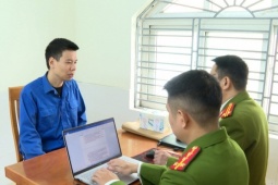 Pháp luật - Xử lý đối tượng đe dọa, đòi tiền “bồi dưỡng&quot; CSGT