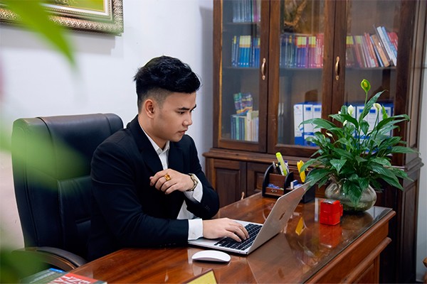 Luật sư Đỗ Văn Luận: “Mang kiến thức pháp lý tới các chủ doanh nghiệp thông thái” - 3