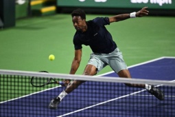 Lão tướng Monfils có phút  " lên đồng "  ở Indian Wells, đánh đâu cũng đỡ được