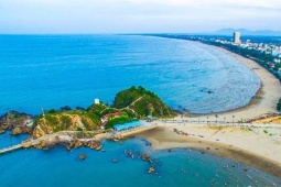 Kinh doanh - Kinh tế du lịch biển Việt Nam và bài toán đi tắt đón đầu tại khu vực Bắc Miền Trung